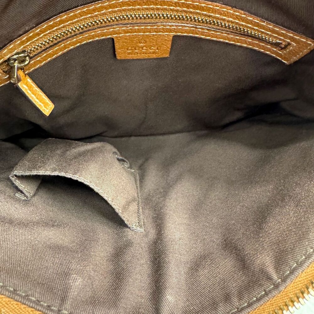GUCCI GG Canvas Studded Shoulder Bag Leather - Picture 8 of 8